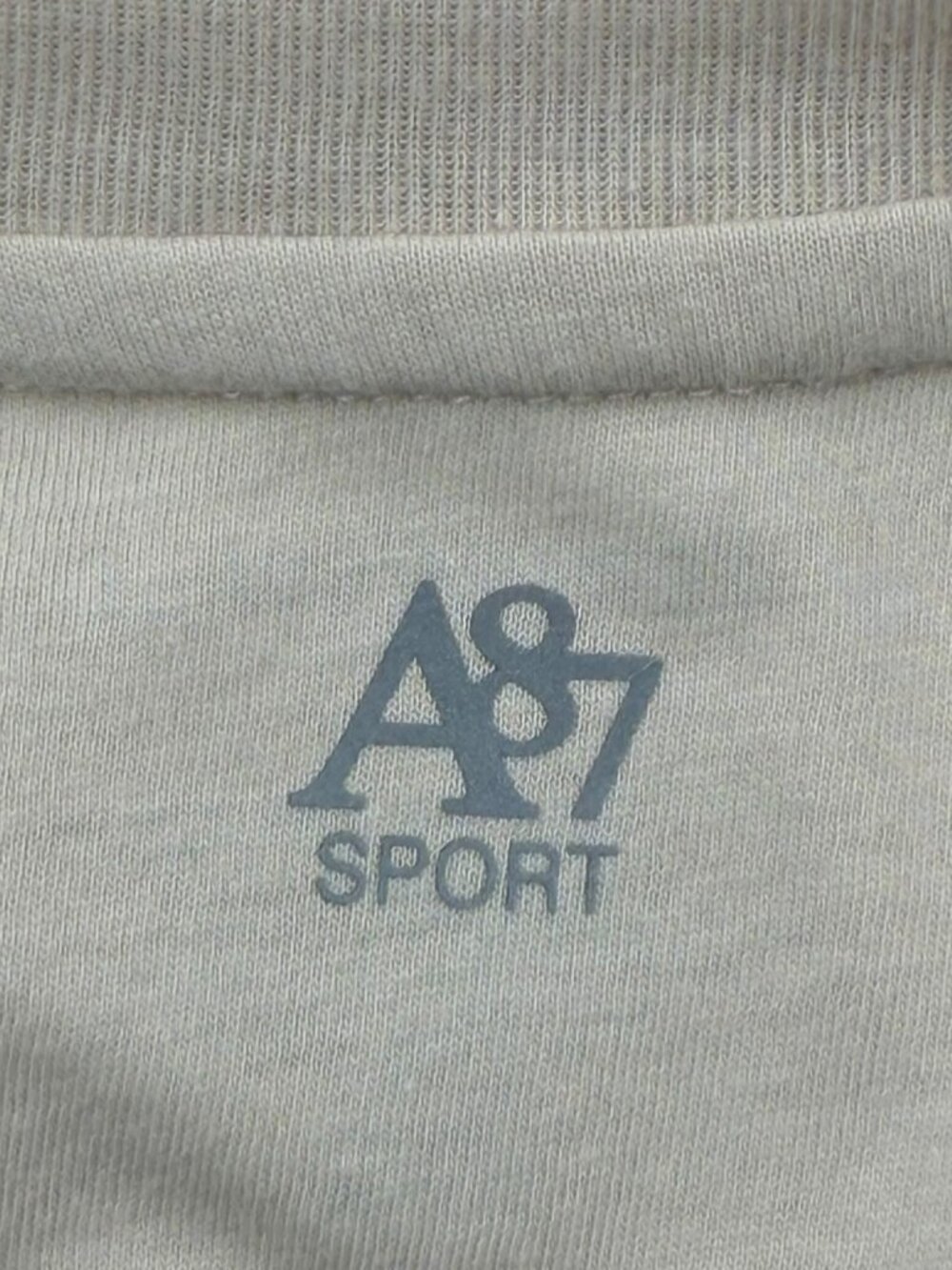 Aeropostale‎ Sport Beige Plaid Logo T-Shirt M NWT - Picture 3 of 5